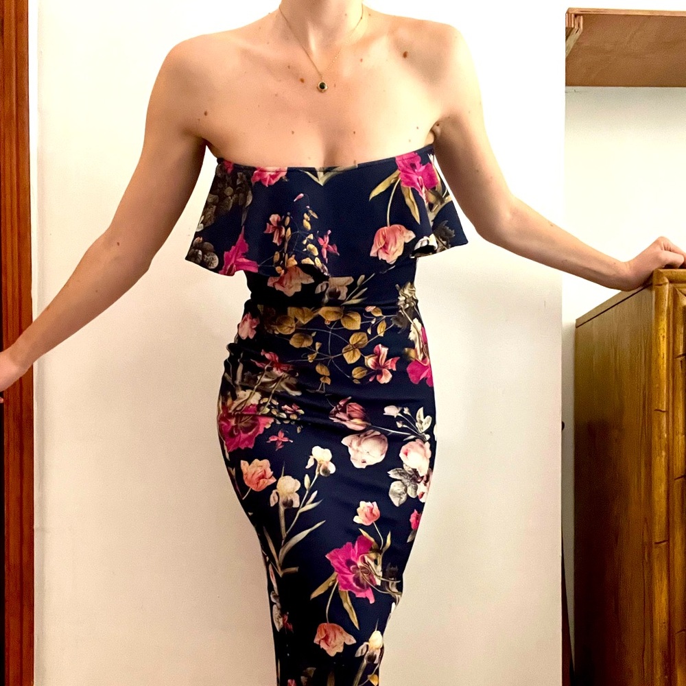 Asos strapless floral bodycon midi dress, size 4